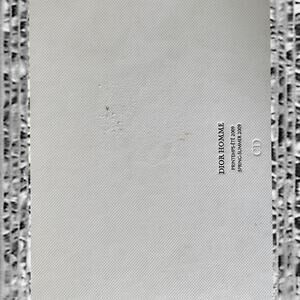 DIOR HOMME PRINTEMPS-ÉTÉ collection lookbook catalog